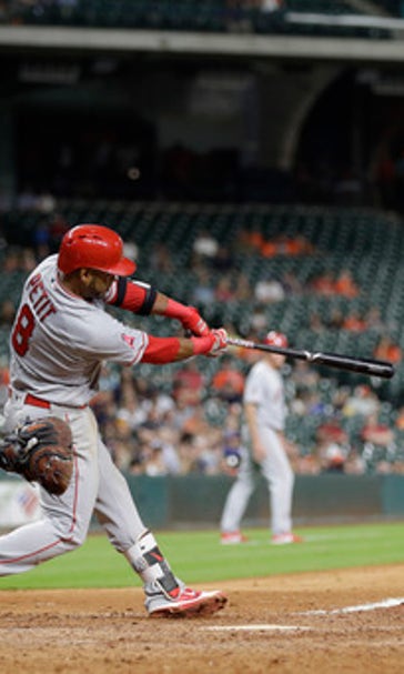 Fister throws 7 strong, Astros hit 3 homers in 10-7 win
